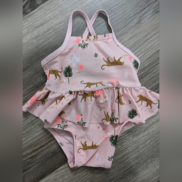 Old Navy Baby Girl 0-3 Months Leopard Ruffled 1-Piece Swimsuit - Picture 1 of 6